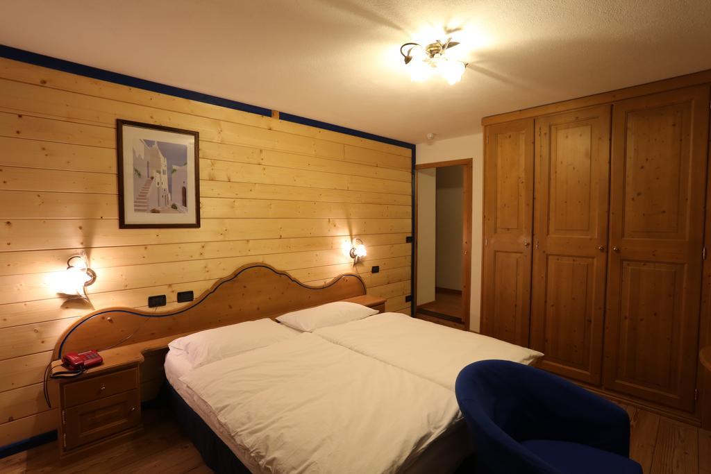 Albergo Centrale Forni di Sopra Zimmer foto